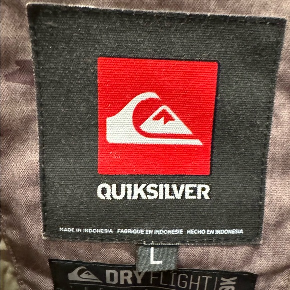 Quicksilver Snowboarding jacket - Picture 3 of 3